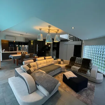 25 Minutes From Lisbon & 10 Min From The Sea With Private Pool & Jacuzzi Willa